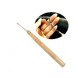 Szydełko z zapadką do przeciągania pasemek ? drewniane